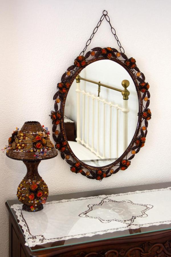 Authentic Santorinian Home Experience Тира Экстерьер фото
